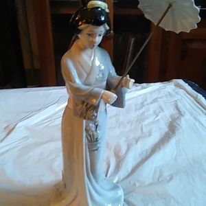 Geisha Ceramic Doll
